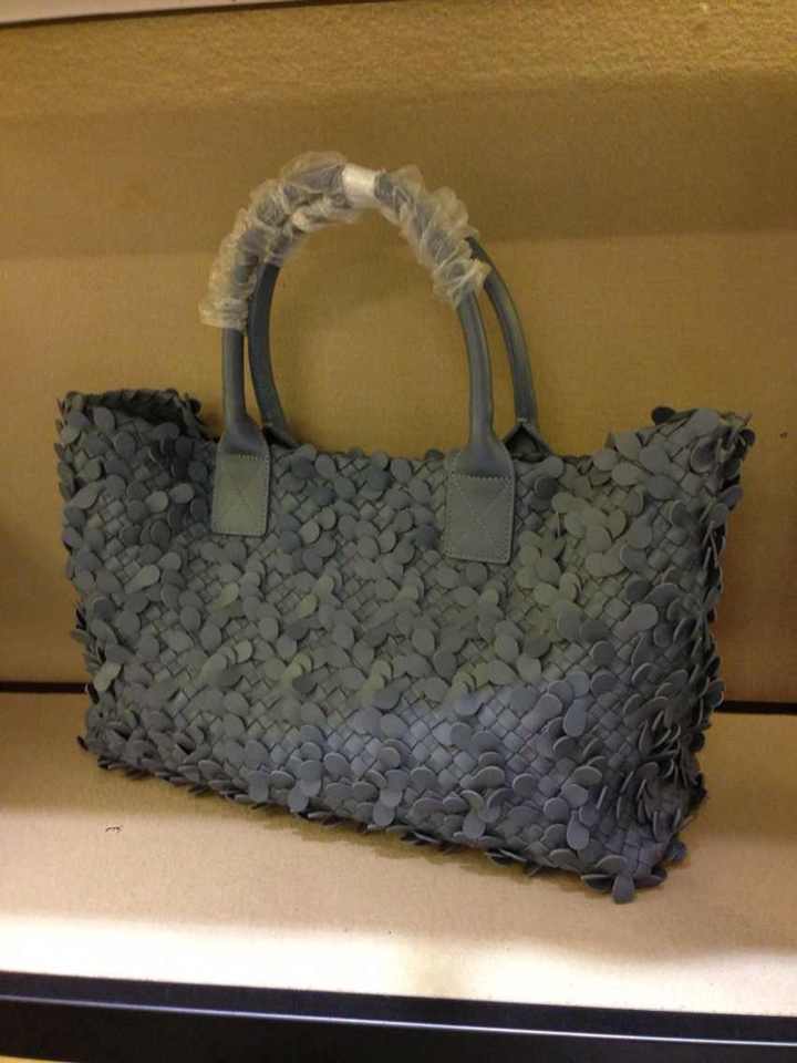 BV 宝缇嘉编织包新款 进口羊皮原版皮 5216花瓣包 灰蓝色女包