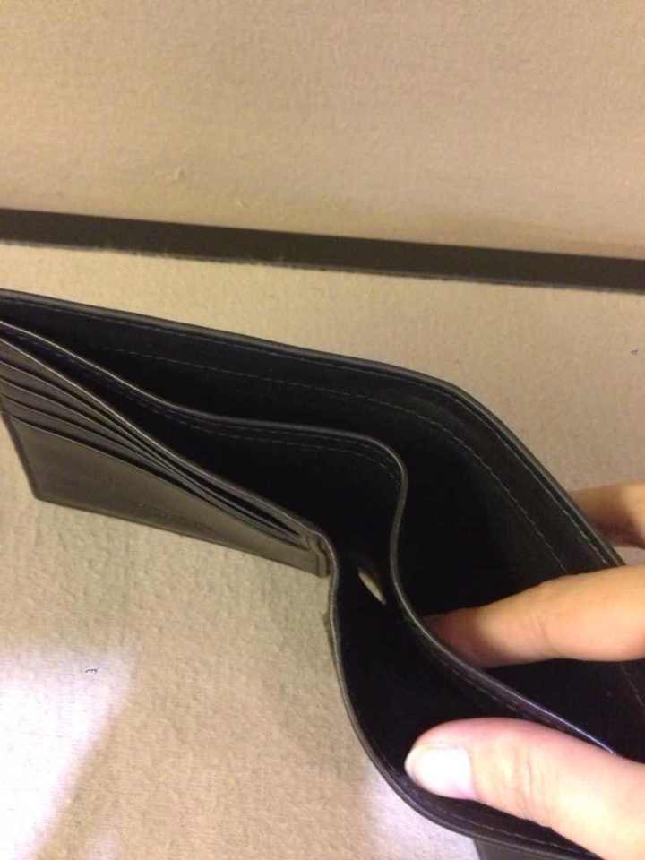 一件代发 BV男士钱夹 宝缇嘉 牛皮编织 黑色 短款两折钱包钱夹