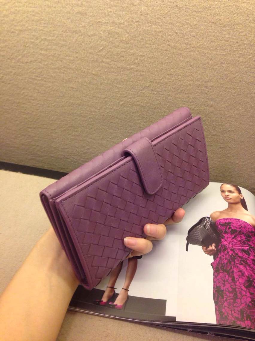 BV宝缇嘉粉紫色钱夹 19cm三折钱包 里外羊皮